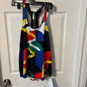 NWT Fabletics mosa tank size L (10-12)